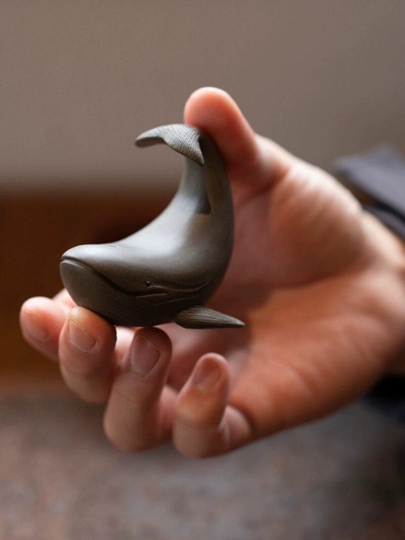 Whale Tea Pet