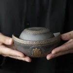 Chinese gold ingot bring in wealth ceramic tea strainer full product view