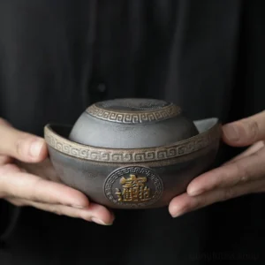 Chinese gold ingot bring in wealth ceramic tea strainer full product view