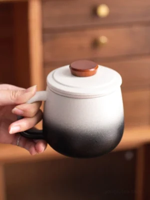 gradient ceramic tea mug with strainer and lid, 11.8oz capacity