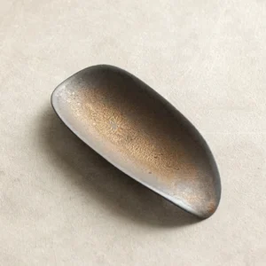 Handcrafted gilded leaf shape ceramic tea scoop full product view