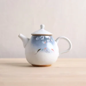 style a hand-painted 8.5 oz chinese ceramic teapot with traditional lotus and fish pattern