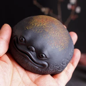 Yixing zisha cute lucky toad tea pet main front view